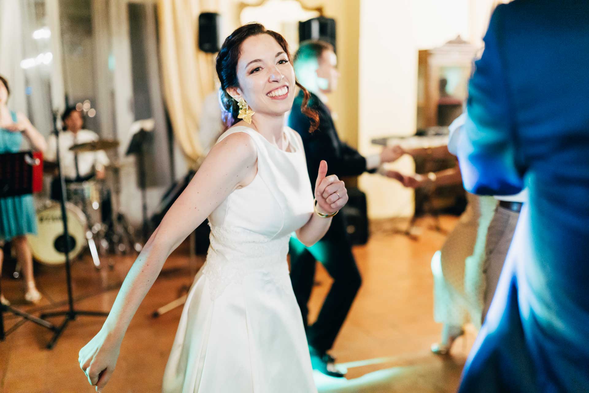 Balli durante il ricevimento di matrimonio nel Castello di Decima